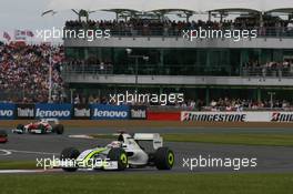 21.06.2009 Silverstone, England,  Jenson Button (GBR), Brawn GP, BGP001, BGP 001 - Formula 1 World Championship, Rd 8, British Grand Prix, Sunday Race