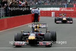 21.06.2009 Silverstone, England,  Sebastian Vettel (GER), Red Bull Racing and Mark Webber (AUS), Red Bull Racing  - Formula 1 World Championship, Rd 8, British Grand Prix, Sunday Race