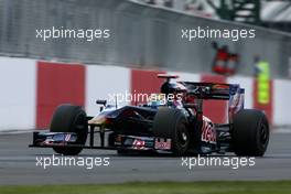 20.06.2009 Silverstone, England,  Sebastien Bourdais (FRA), Scuderia Toro Rosso  - Formula 1 World Championship, Rd 8, British Grand Prix, Saturday Practice