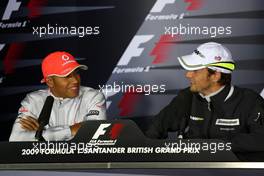 18.06.2009 Silverstone, England,  Lewis Hamilton (GBR), McLaren Mercedes, Jenson Button (GBR), Brawn GP - Formula 1 World Championship, Rd 8, British Grand Prix, Thursday Press Conference