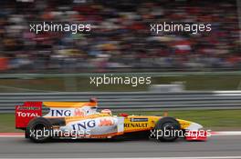 10.07.2009 Nürburg, Germany,  Fernando Alonso (ESP), Renault F1 Team, R29 - Formula 1 World Championship, Rd 9, German Grand Prix, Friday Practice