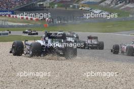 12.07.2009 Nürburg, Germany,  Kazuki Nakajima (JPN), Williams F1 Team in the grvel / crash - Formula 1 World Championship, Rd 9, German Grand Prix, Sunday Race