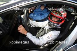 11.07.2009 Nürburg, Germany,  Heikki Kovalainen (FIN), McLaren Mercedes gives taxi rides - Formula 1 World Championship, Rd 9, German Grand Prix, Saturday