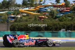 24.07.2009 Budapest, Hungary,  Mark Webber (AUS), Red Bull Racing, RB5 - Formula 1 World Championship, Rd 10, Hungarian Grand Prix, Friday Practice