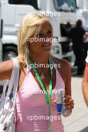 24.07.2009 Budapest, Hungary,  A girl in the paddock - Formula 1 World Championship, Rd 10, Hungarian Grand Prix, Friday Practice