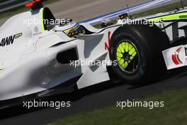 24.07.2009 Budapest, Hungary,  Jenson Button (GBR), Brawn GP, BGP001, BGP 001 - Formula 1 World Championship, Rd 10, Hungarian Grand Prix, Friday Practice