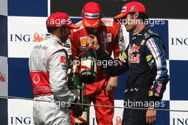 26.07.2009 Budapest, Hungary,  Lewis Hamilton (GBR), McLaren Mercedes and Mark Webber (AUS), Red Bull Racing  - Formula 1 World Championship, Rd 10, Hungarian Grand Prix, Sunday Podium