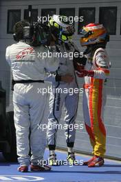 25.07.2009 Budapest, Hungary,  Fernando Alonso (ESP), Renault F1 Team and Jenson Button (GBR), Brawn GP  - Formula 1 World Championship, Rd 10, Hungarian Grand Prix, Saturday Qualifying