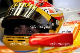 25.07.2009 Budapest, Hungary,  Fernando Alonso (ESP), Renault F1 Team  - Formula 1 World Championship, Rd 10, Hungarian Grand Prix, Saturday Practice