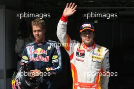 25.07.2009 Budapest, Hungary,  Sebastian Vettel (GER), Red Bull Racing and Fernando Alonso (ESP), Renault F1 Team  - Formula 1 World Championship, Rd 10, Hungarian Grand Prix, Saturday Qualifying