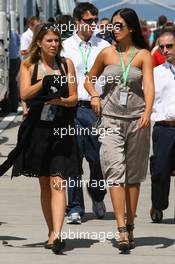 26.07.2009 Budapest, Hungary,  girls in the paddock - Formula 1 World Championship, Rd 10, Hungarian Grand Prix, Sunday