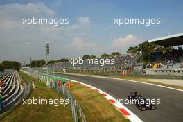 11.09.2009 Monza, Italy,  Sébastien Buemi (SUI), Scuderia Toro Rosso, STR04 - Formula 1 World Championship, Rd 13, Italian Grand Prix, Friday Practice