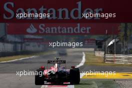 11.09.2009 Monza, Italy,  Giancarlo Fisichella (ITA), Scuderia Ferrari, SANTANDER - Formula 1 World Championship, Rd 13, Italian Grand Prix, Friday Practice