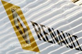 11.09.2009 Monza, Italy,  Renault emblem - Formula 1 World Championship, Rd 13, Italian Grand Prix, Friday