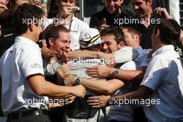 13.09.2009 Monza, Italy,  Rubens Barrichello (BRA), BrawnGP, Brawn GP team celebration - Formula 1 World Championship, Rd 13, Italian Grand Prix, Sunday Podium