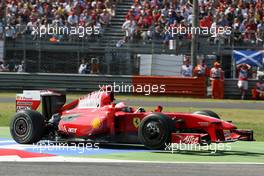 13.09.2009 Monza, Italy,  Giancarlo Fisichella (ITA), Scuderia Ferrari runs off the track - Formula 1 World Championship, Rd 13, Italian Grand Prix, Sunday Race