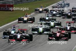 13.09.2009 Monza, Italy,  Start of the race  - Formula 1 World Championship, Rd 13, Italian Grand Prix, Sunday Race