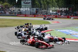 13.09.2009 Monza, Italy,  Giancarlo Fisichella (ITA), Scuderia Ferrari, Javier Tarancon (ESP), DAMS SAS- Formula 1 World Championship, Rd 13, Italian Grand Prix, Sunday Race