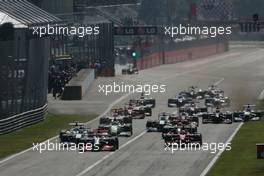 13.09.2009 Monza, Italy,  Start of the race - Formula 1 World Championship, Rd 13, Italian Grand Prix, Sunday Race