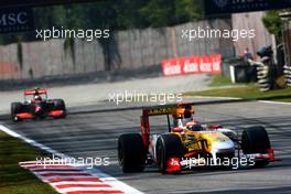 13.09.2009 Monza, Italy,  Fernando Alonso (ESP), Renault F1 Team, R29 - Formula 1 World Championship, Rd 13, Italian Grand Prix, Sunday Race