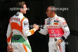 12.09.2009 Monza, Italy,  Adrian Sutil (GER), Force India F1 Team and Lewis Hamilton (GBR), McLaren Mercedes  - Formula 1 World Championship, Rd 13, Italian Grand Prix, Saturday Qualifying