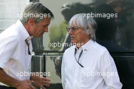 12.09.2009 Monza, Italy,  Bernie Ecclestone (GBR) and Daniel Morelli, manager of Robert Kubica (POL), BMW Sauber F1 Team - Formula 1 World Championship, Rd 13, Italian Grand Prix, Saturday