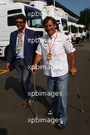 13.09.2009 Monza, Italy,  Alessandro Zanardi (ITA), BMW Team Italy-Spain, BMW 320si - Formula 1 World Championship, Rd 13, Italian Grand Prix, Sunday