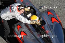 12.02.2009 Jerez, Spain,  Lewis Hamilton (GBR), McLaren Mercedes, MP4-24, detail - Formula 1 Testing, Jerez