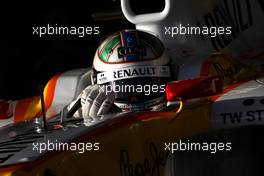 03.12.2009 Jerez, Spain,  Lucas di Grassi (BRA) Tests for  the Renault F1 Team - Formula 1 Testing, Jerez