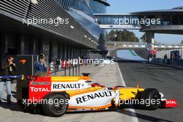 01.12.2009 Jerez, Spain,  Bertrand Baguette (BEL) Tests for  the Renault F1 Team- Formula 1 Testing, Jerez