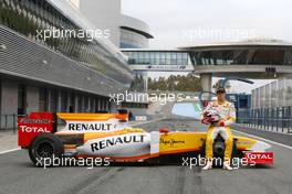 01.12.2009 Jerez, Spain,  Bertrand Baguette (BEL) Tests for  the Renault F1 Team- Formula 1 Testing, Jerez