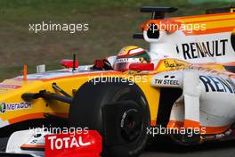 02.12.2009 Jerez, Spain,  Ho-Pin Tung (CHN) Tests for  the Renault F1 Team- Formula 1 Testing, Jerez