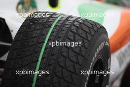02.10.2009 Suzuka, Japan,  Wet bridgestone tyre - Formula 1 World Championship, Rd 15, Japanese Grand Prix, Friday Practice