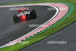 02.10.2009 Suzuka, Japan,  Lewis Hamilton (GBR), McLaren Mercedes  - Formula 1 World Championship, Rd 15, Japanese Grand Prix, Friday Practice