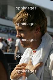 04.10.2009 Suzuka, Japan,  Sebastian Vettel (GER), Red Bull Racing, RB5 - Formula 1 World Championship, Rd 15, Japanese Grand Prix, Sunday Pre-Race Grid