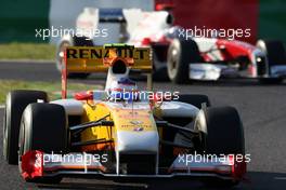 04.10.2009 Suzuka, Japan,  Romain Grosjean (FRA), Renault F1 Team - Formula 1 World Championship, Rd 15, Japanese Grand Prix, Sunday Race
