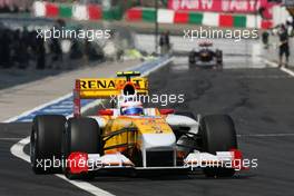 03.10.2009 Suzuka, Japan,  Romain Grosjean (FRA) , Renault F1 Team  - Formula 1 World Championship, Rd 15, Japanese Grand Prix, Saturday Practice