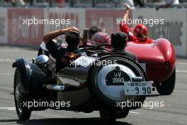 04.10.2009 Suzuka, Japan,  Mark Webber (AUS), Red Bull Racing  - Formula 1 World Championship, Rd 15, Japanese Grand Prix, Sunday