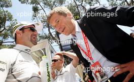 24.05.2009 Monte Carlo, Monaco,  Rubens Barrichello (BRA), Brawn GP talks with Thierry Marc Boutsen - Formula 1 World Championship, Rd 6, Monaco Grand Prix, Sunday Pre-Race Grid