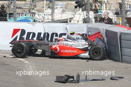 24.05.2009 Monte Carlo, Monaco,  Heikki Kovalainen (FIN), McLaren Mercedes crashed - Formula 1 World Championship, Rd 6, Monaco Grand Prix, Sunday Race