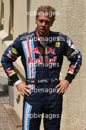 24.05.2009 Monte Carlo, Monaco,  Sebastian Vettel (GER), Red Bull Racing out of the car after crashing - Formula 1 World Championship, Rd 6, Monaco Grand Prix, Sunday Race