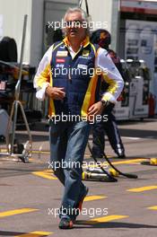 24.05.2009 Monte Carlo, Monaco,  Flavio Briatore (ITA), Renault F1 Team, Team Chief, Managing Director - Formula 1 World Championship, Rd 6, Monaco Grand Prix, Sunday Race