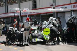 24.05.2009 Monte Carlo, Monaco, Jenson Button (GBR), Brawn GP, BGP001, BGP 001 pit stop - Formula 1 World Championship, Rd 6, Monaco Grand Prix, Sunday Race