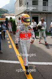 23.05.2009 Monte Carlo, Monaco,  Lewis Hamilton (GBR), McLaren Mercedes walks back to his motorhome - Formula 1 World Championship, Rd 6, Monaco Grand Prix, Saturday Qualifying