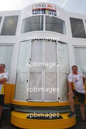 24.05.2009 Monte Carlo, Monaco,  The windows are blocked out as a meeting of team bosses held in the Renault f1 motorhome - Formula 1 World Championship, Rd 6, Monaco Grand Prix, Sunday