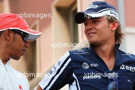 24.05.2009 Monte Carlo, Monaco,  Nico Rosberg (GER), Williams F1 Team and Lewis Hamilton (GBR), McLaren Mercedes - Formula 1 World Championship, Rd 6, Monaco Grand Prix, Sunday