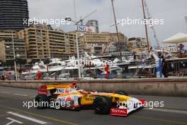 21.05.2009 Monte Carlo, Monaco,  Fernando Alonso (ESP), Renault F1 Team, R29 - Formula 1 World Championship, Rd 6, Monaco Grand Prix, Thursday Practice