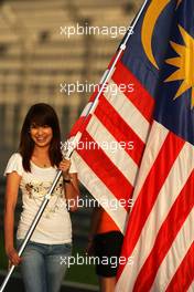 03.04.2009 Kuala Lumpur, Malaysia,  Grid girl practice - Formula 1 World Championship, Rd 2, Malaysian Grand Prix, Friday