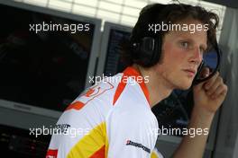 03.04.2009 Kuala Lumpur, Malaysia,  Romain Grosjean (FRA), Renault F1 Team - Formula 1 World Championship, Rd 2, Malaysian Grand Prix, Friday Practice