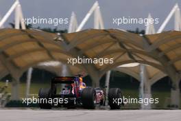 03.04.2009 Kuala Lumpur, Malaysia,  Mark Webber (AUS), Red Bull Racing  - Formula 1 World Championship, Rd 2, Malaysian Grand Prix, Friday Practice